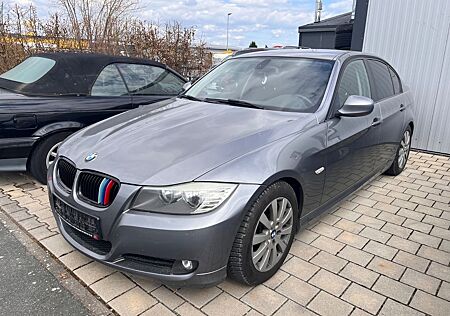 BMW 318i -