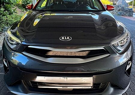 Kia Stonic 1.0 T-GDI 120 Platinum Edition Platin...