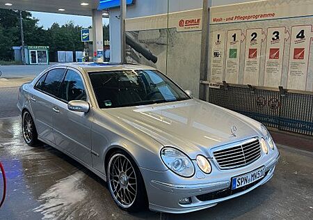 Mercedes-Benz E 280 gebraucht kaufen Mercedes-Benz E 280 AVANTGARDE W211 l Memory* FOX* Tief* PDC*