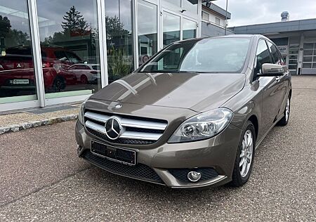 Mercedes-Benz B 200 SPORTPAKT*NAVI*PDC*SHZ*EASY-VARIO SYSTEM
