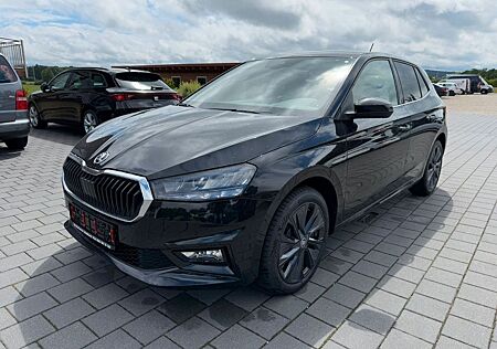 Skoda Fabia 1.0 TSI DSG NAVI AHK KAMERA 17" SIDE B WSS