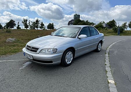 Opel Omega B 2.2 | 1. Hand | Scheckheft | TÜV neu
