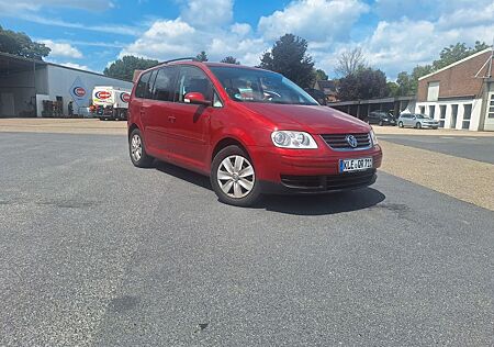 VW Touran Volkswagen 2.0 TDI 7 Sitzer Tüv Neu