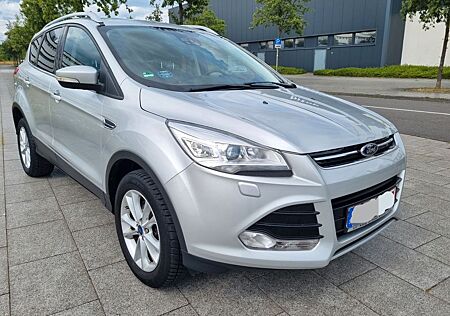 Ford Kuga 2.0 Titanium/Automatik/Xenon/Kamera/