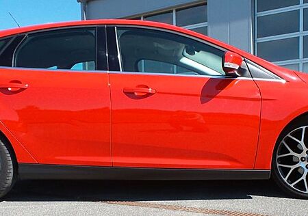 Ford Focus 1,6 EcoBoost 134kW Titanium elek. AHK