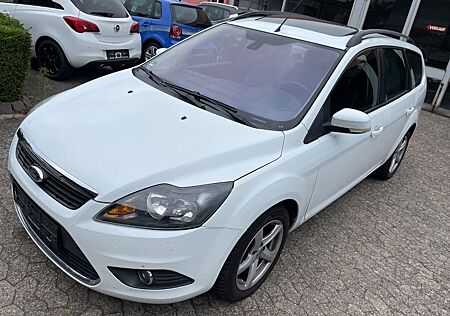 Ford Focus Tur. 1,6TDCI Titanium Navi°Klima°SD°S-heft