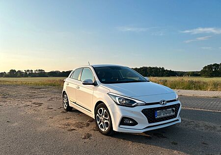 Hyundai i20 1.0 T-GDI 88kW DCT Active Style Active Style