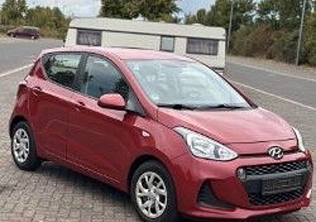 Hyundai i10 gebraucht kaufen Hyundai i10 Trend EURO 6