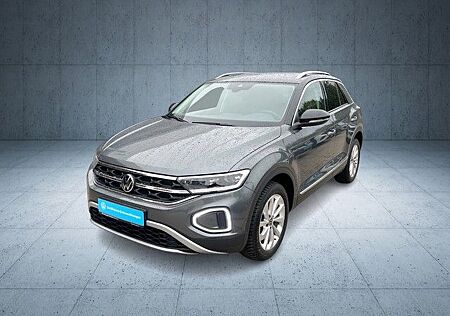 VW T-Roc Volkswagen 1.5 TSI DSG Style AHK+LEDPlus+LaneAssist