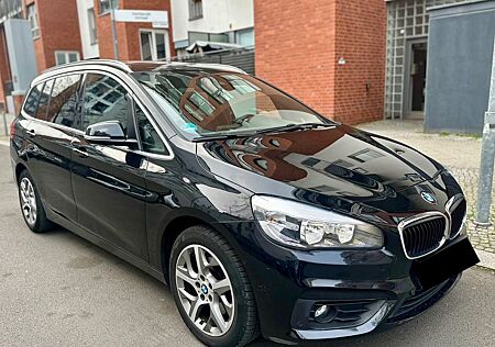 BMW 2er 218 Gran Tourer 218d - Panorama,Automatik,Navig