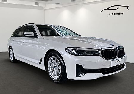 BMW 530 d xDrive Touring LED, Navigation