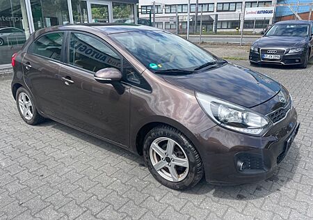 Kia Rio Attract