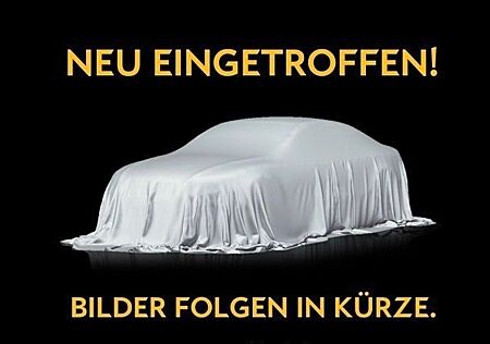 Toyota Hilux Double Cab Invincible 4x4 Navi Kamera SHZ