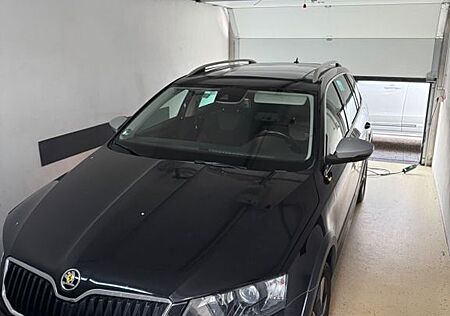 Skoda Octavia 1.8 TSI DSG 4x4 Scout Combi Scout