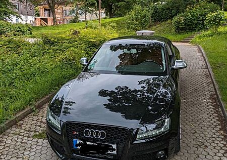 Audi S5 4.2 FSI quattro -