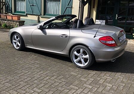 Mercedes-Benz SLK 200 KOMPRESSOR -