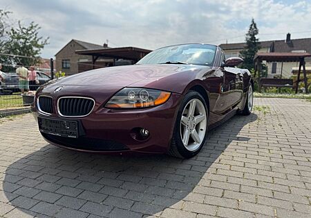 BMW Z4 2.2i - Top Zustand AC Schnitzer