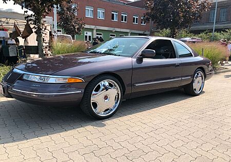 Lincoln Mark VIII