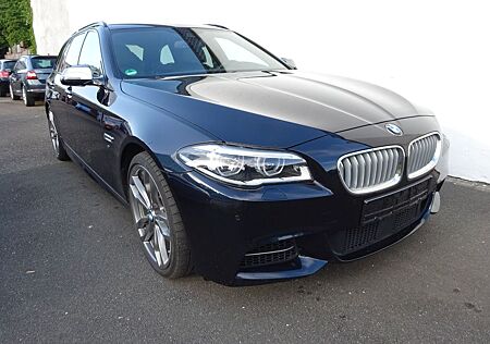 BMW M550d xDrive Tour/Pano/LED/AHK/HUD/Kam/Harman/1H