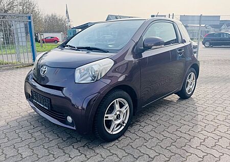 Toyota iQ +