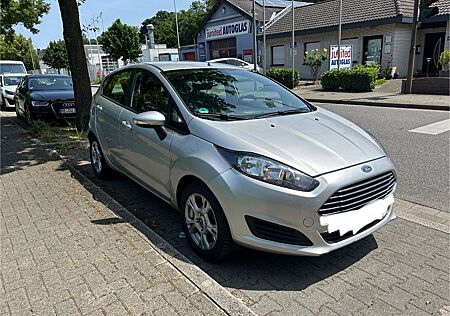 Ford Fiesta 1,0 S/S SYNC Edition Neue Allwetterreifen