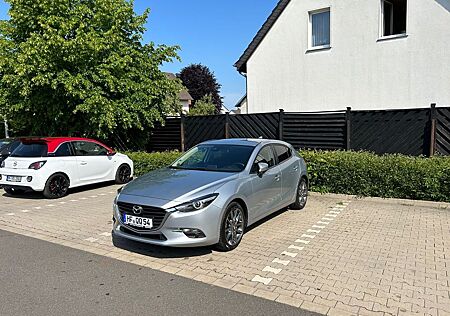 Mazda 3 2.0 SKYACTIV-G 120 Signature Signature
