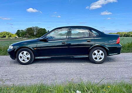 Opel Vectra 1.8 16V -