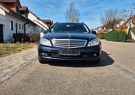 Mercedes-Benz 200