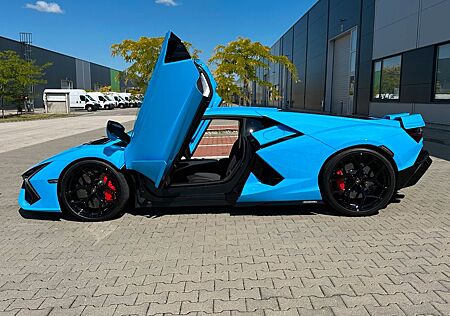 Lamborghini Revuelto 6.5 V12 HPEV*LIFT*DISTR*SIDE*NAVI*KAMER