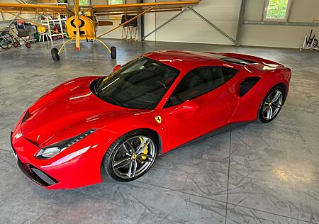 Ferrari 488 GTB Coupé DCT Carbon Ceramic Bremse, Lift