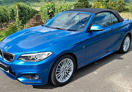 BMW 220I