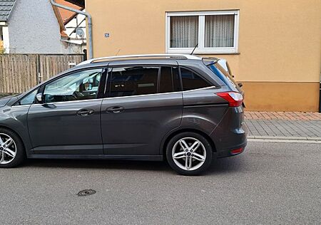 Ford Grand C-Max 2,0TDCi 110kW Titanium Scheckheft