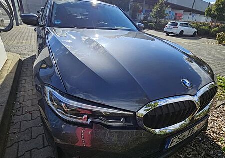 BMW 320 gebraucht kaufen BMW 320i Sport Line Automatik Sport Line