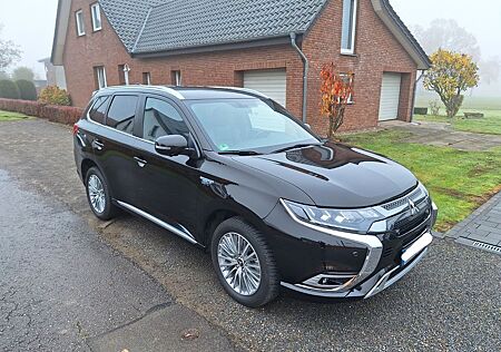 Mitsubishi Outlander PHEV 2.4 Plug-In Hybrid Plus Diamant