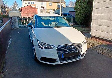 Audi A1 1.4 TFSI S tronic S line S line