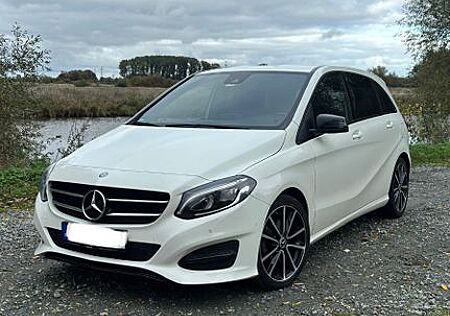 Mercedes-Benz B 180 Urban Urban/ Klimaanlage/ Night Paket
