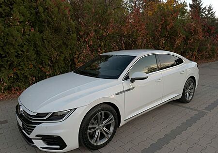 VW Arteon Volkswagen 2.0 TDI**R-LINE**ACC*LEDER*AHK*18ALU*NAVI