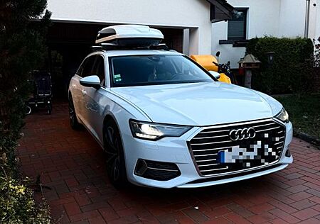 Audi A6 Avant mit behindertengerechtem Handgas