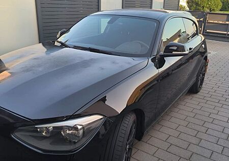 BMW 114i - F21 Klima 8-fach LM-Räder 3-türer