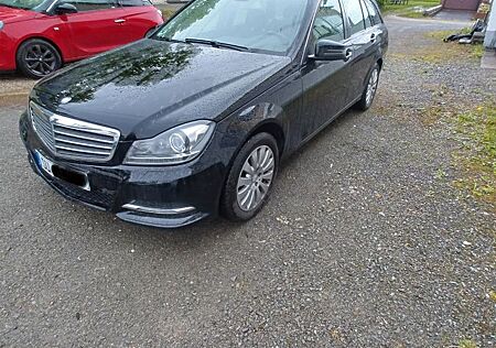 Mercedes-Benz C 200 BlueEFFICIENCY T-Modell, CDI