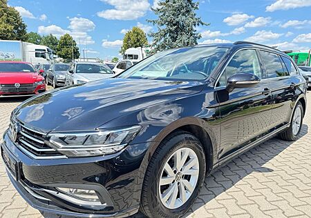 VW Passat Variant Volkswagen Passat Var 2.0 Business Virtual Navi AHK Panoram