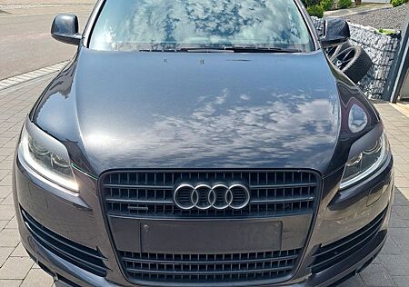 Audi Q7 3.0 TDI (DPF) quattro tiptronic -