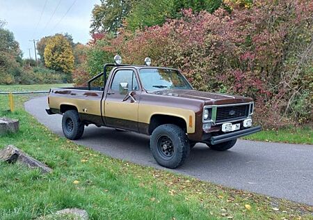 Chevrolet K30 K10 4x4 Motor NEU mit H-Zulassung & Gas