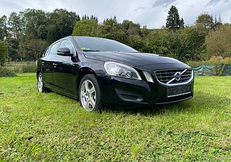 Volvo V60 D3 Geartronic Momentum Momentum