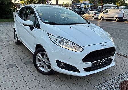 Ford Fiesta Celebration Motor 1,25 Ltr. PDC