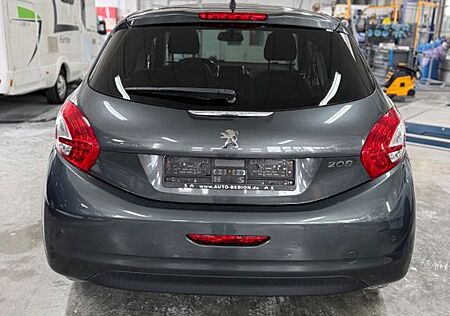 Peugeot 208 1.2 PANO/SHZ/ALLWETTER
