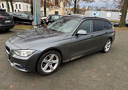 BMW 318 Baureihe 3 Touring Leder Klima Navi Alus E5b