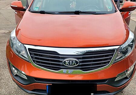 Kia Sportage gebraucht kaufen Kia Sportage 2.0 CVVT 2WD Spirit Automatik LPG Pano