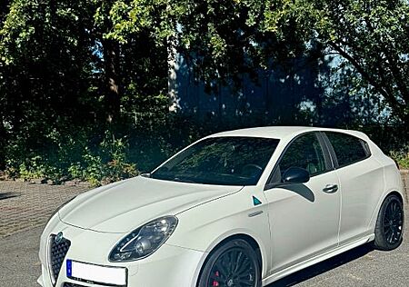 Alfa Romeo Giulietta 1.8 TBi Quadrifoglio Verde