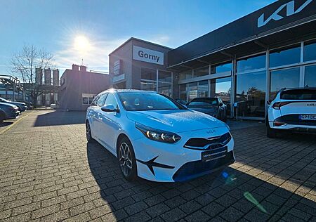 Kia Cee'd Sportswagon CEED_SW 1.5T SPIRIT STD NAV SR WR